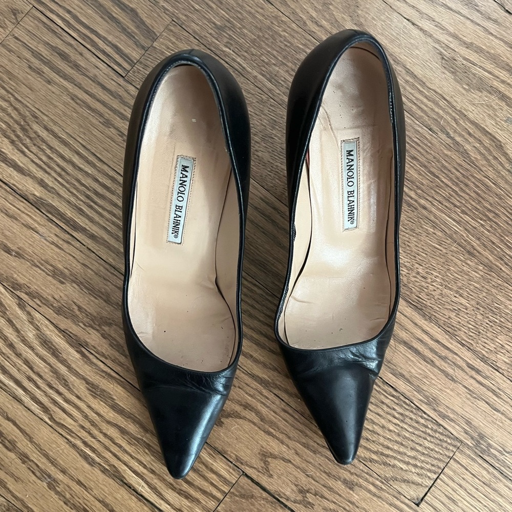 Manolo Blahnik BB70 Black Leather Size 39 1/2